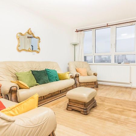 Spacious Two Bed Apartment With Glorious Views Of Prime London Exterior foto