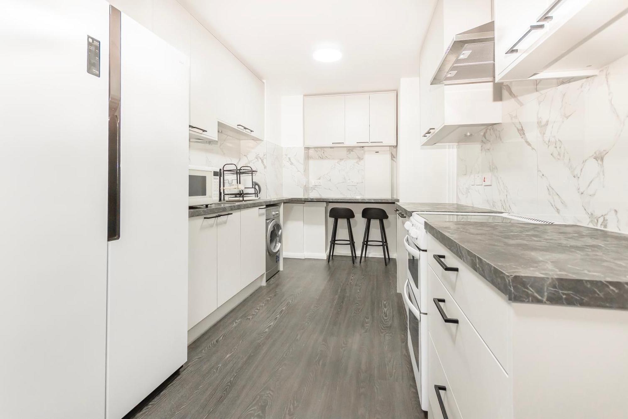 Spacious Two Bed Apartment With Glorious Views Of Prime London Exterior foto