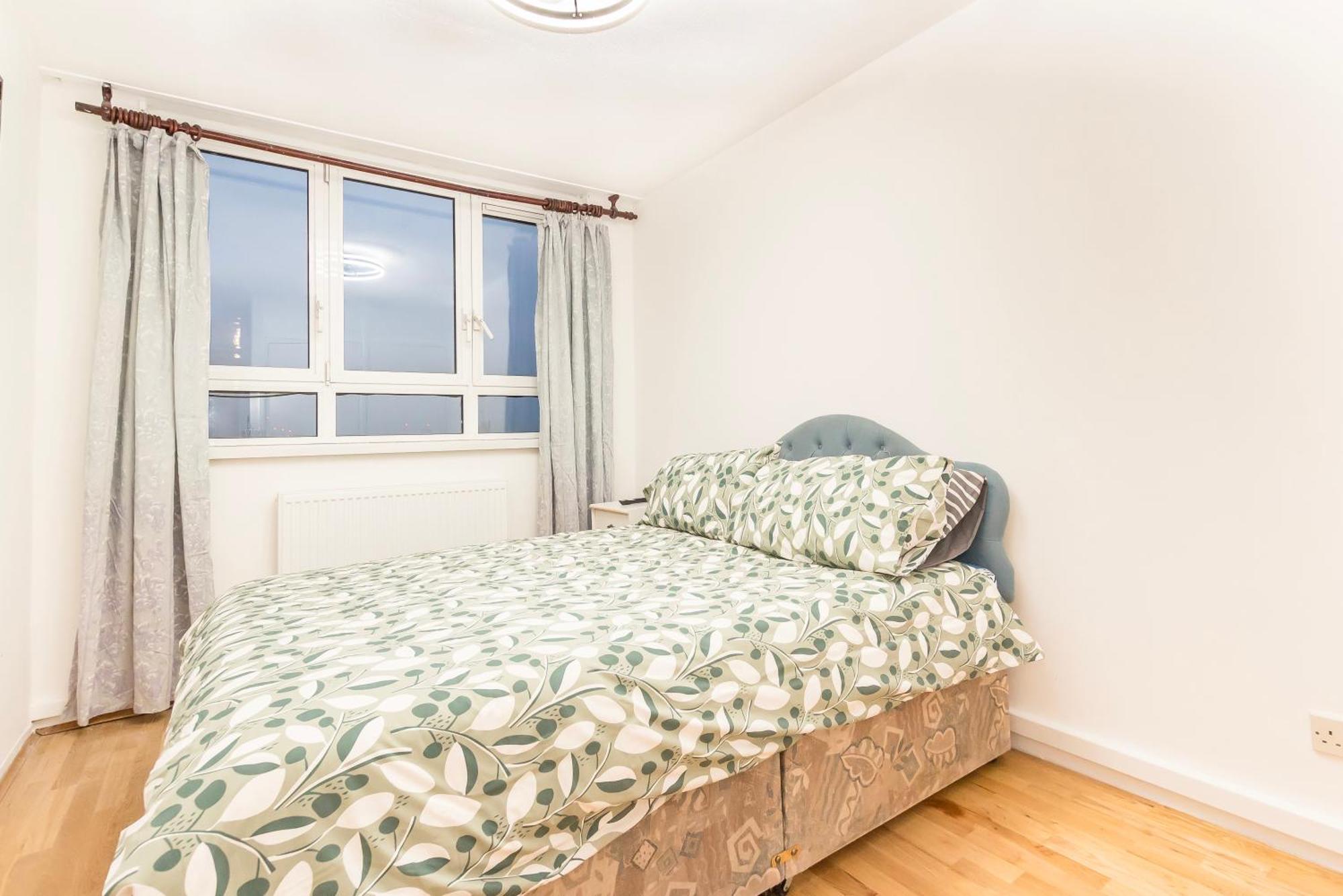 Spacious Two Bed Apartment With Glorious Views Of Prime London Exterior foto